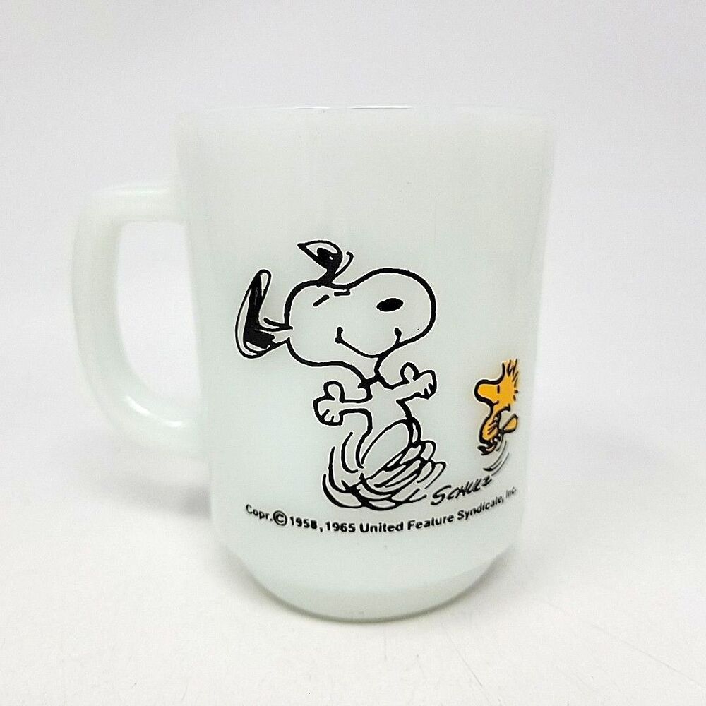 Vintage Fire King Peanuts Snoopy Charlie Brown Mug Life Is Pure Joy! 1965
